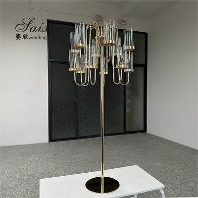 Nouveau chandelier d'or en métal pour les décorations de mariage