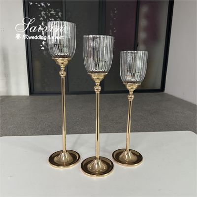 Fabrique personnalisée 3 pièces ensemble de base d'or Verres d'argent Chandelier pour la pièce maîtresse de mariage